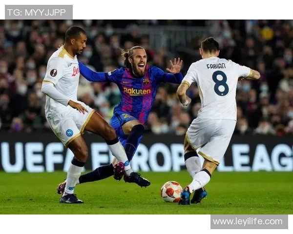 中超赛场惊现经典对决那不勒斯与巴萨激战成平局战术解析引发热议